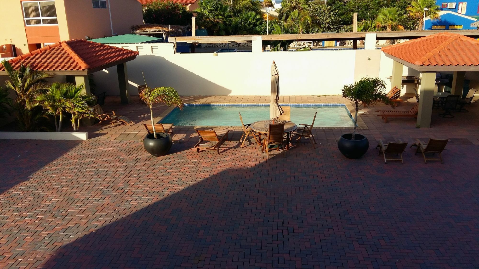 Dorado Eagle Beach Hotel Oranjestad Ngoại thất bức ảnh