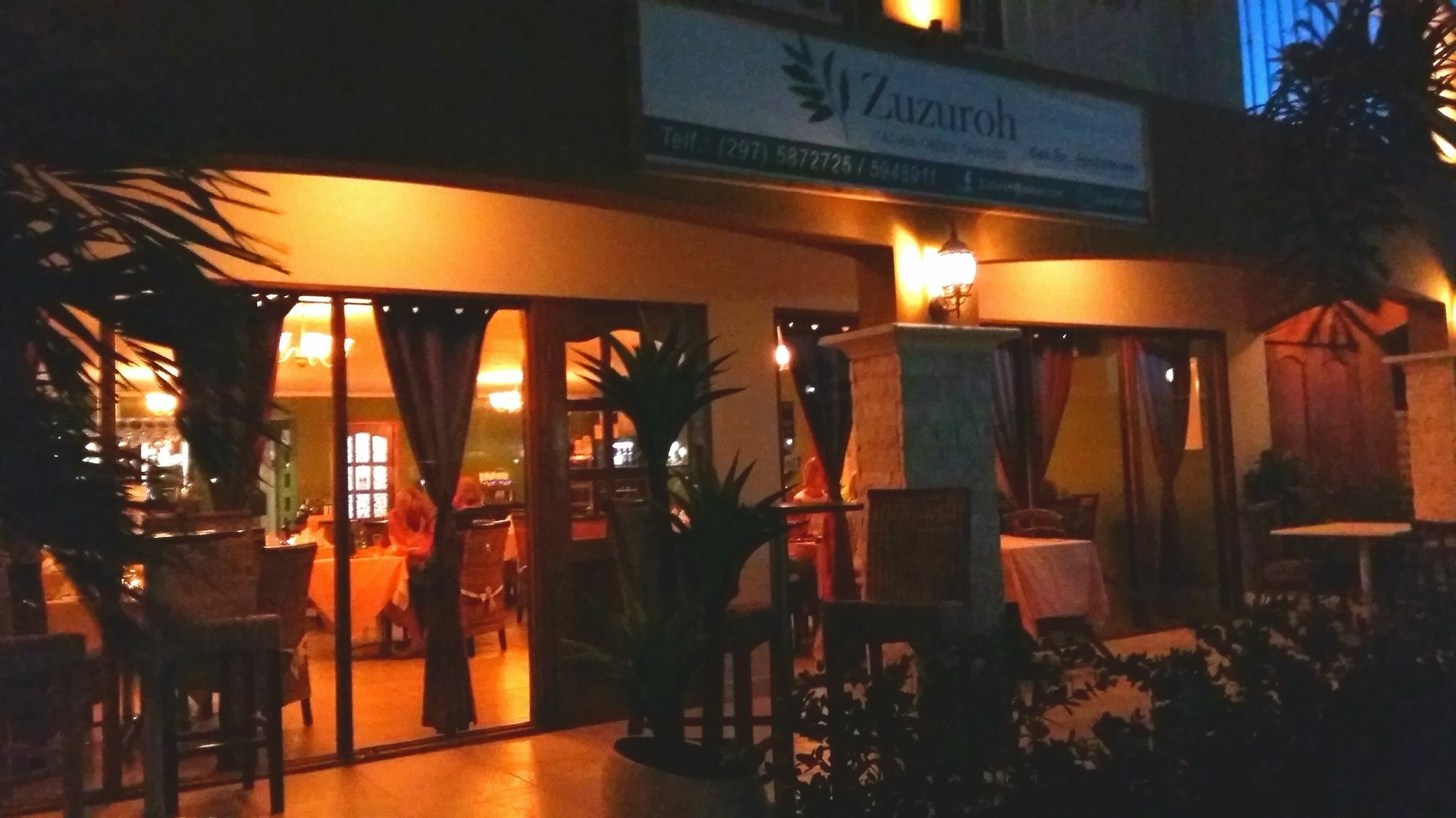 Dorado Eagle Beach Hotel Oranjestad Ngoại thất bức ảnh