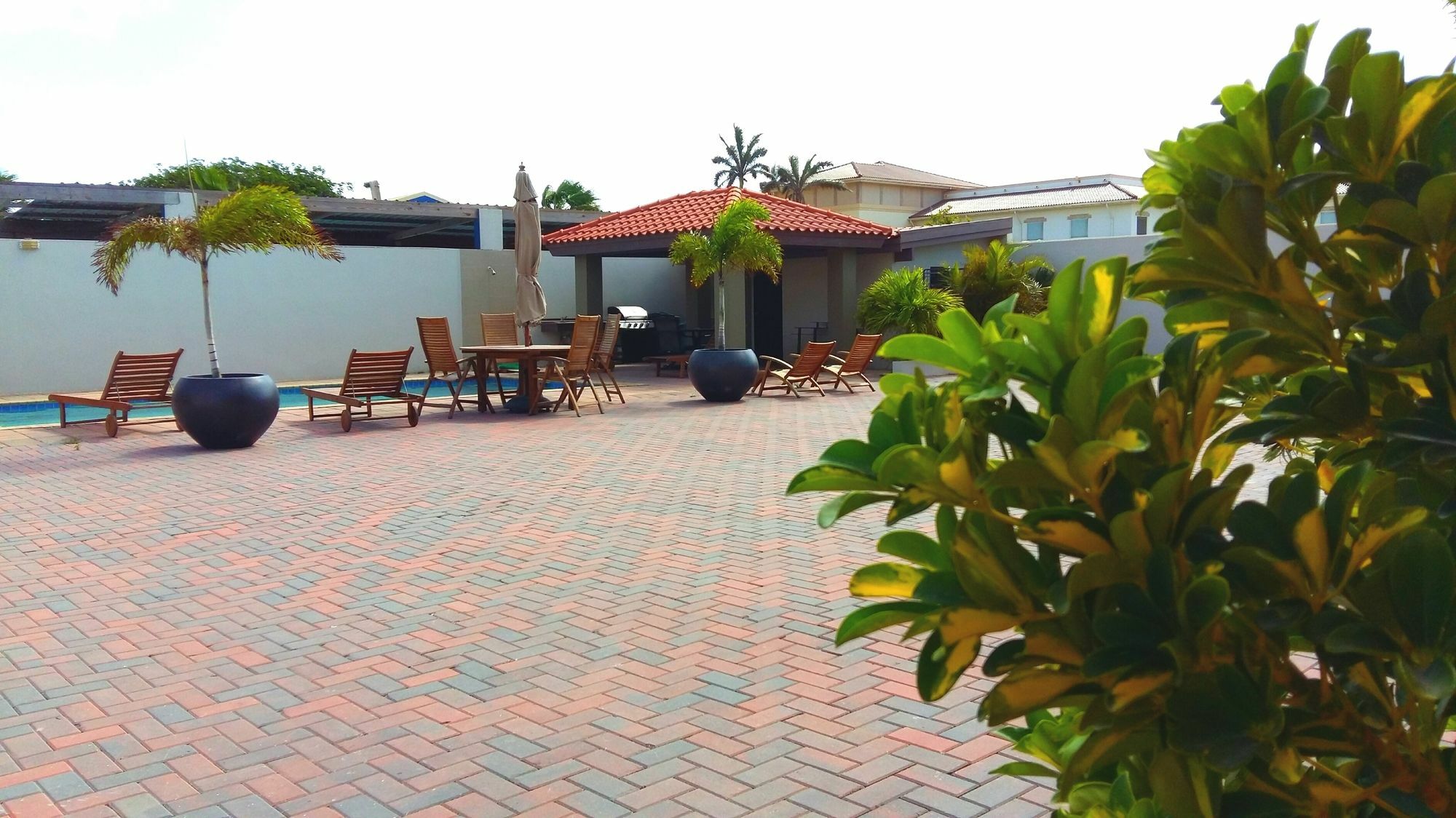 Dorado Eagle Beach Hotel Oranjestad Ngoại thất bức ảnh